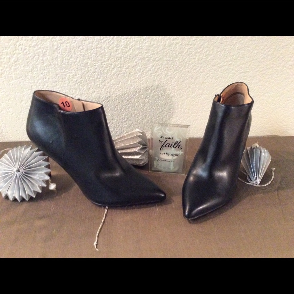 NEW Franco Sarto Black Leather Boots